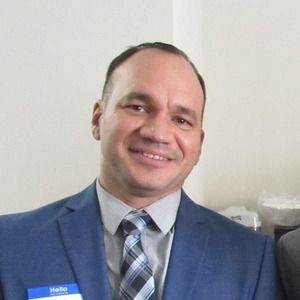 Meet your Posher, Gregory